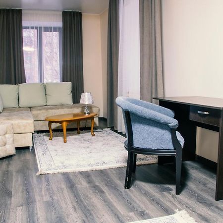 Alplaza Hotel Ust-Kamenogorsk Luaran gambar